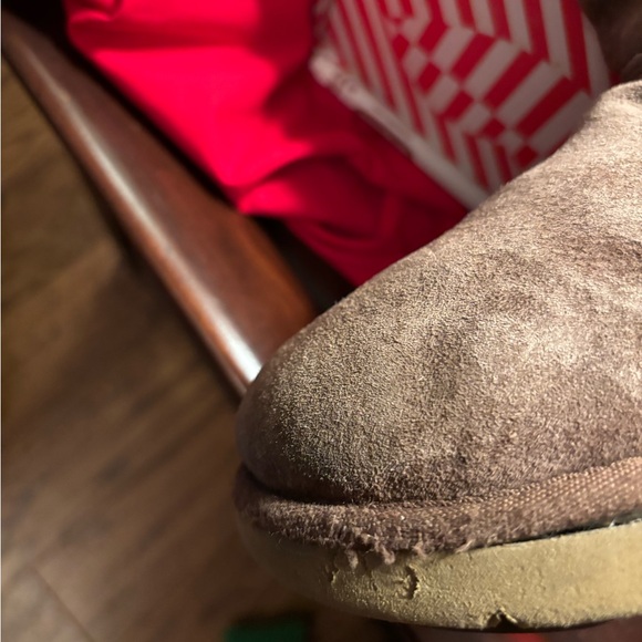 UGG AUSTRALIA UPSIDE 5163 TALL LACE UP SUEDE BROWN BOOTS /SHEEP SKIN LINING - Picture 3 of 7